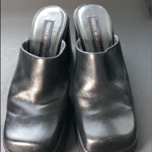 Tommy Hilfiger woman’s shoes size 7M black